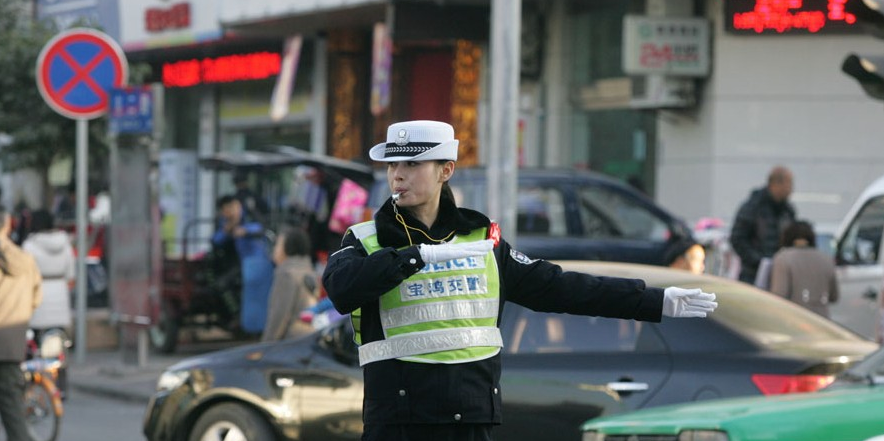 最美女交警
