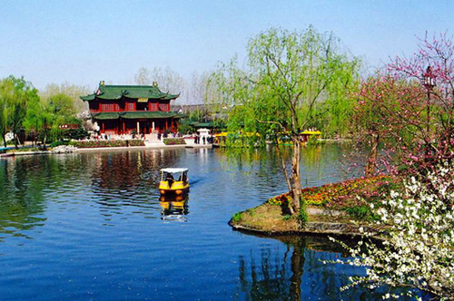 边看风景边养生 扬州瘦西湖边泡温泉16