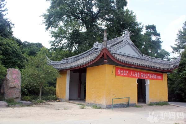 宋仁宗应梦名山——溪口雪窦山风景区2