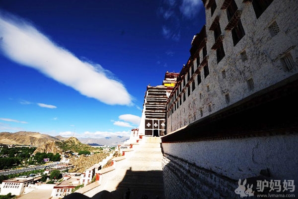 拉萨布达拉宫景点介绍：最接近太阳的地方9