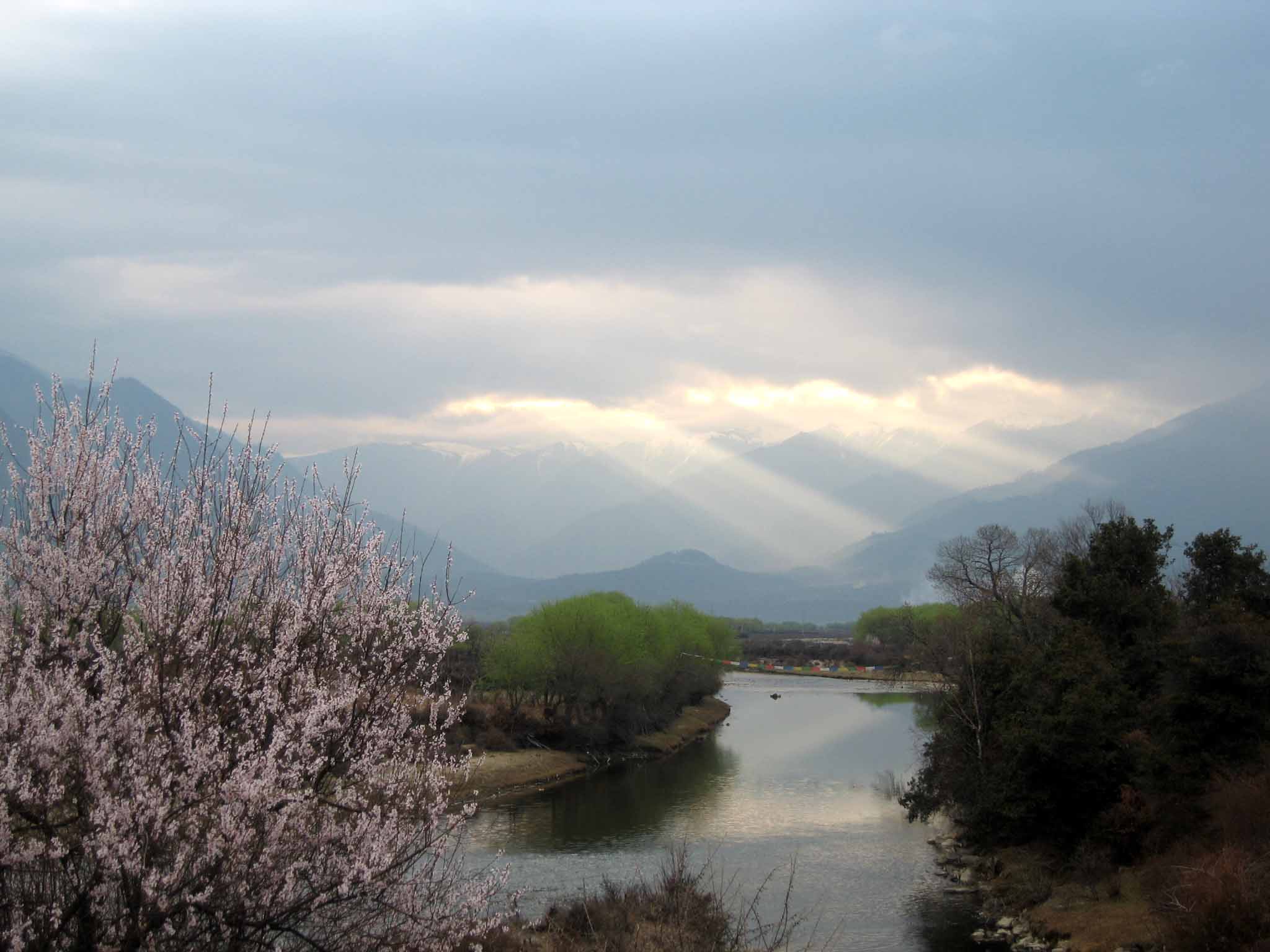 西藏林芝旅游攻略 林芝有什么好玩的 西藏林芝好玩吗3