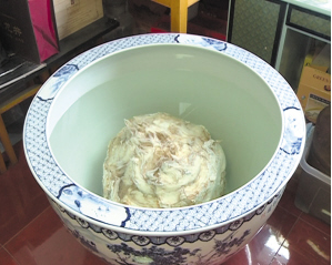 老人挖出太岁