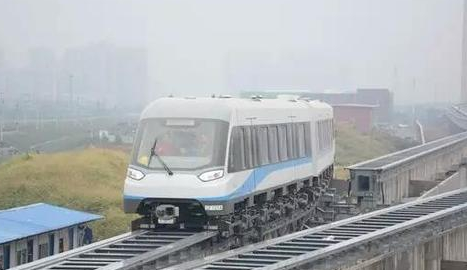 湖南长沙首条磁悬浮列车